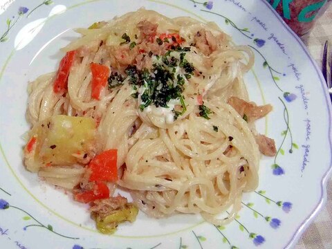 ツナとチーズのクリームパスタ